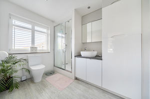 En suite- click for photo gallery